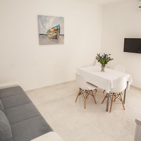 Apartment Katarina Novaglia Esterno foto